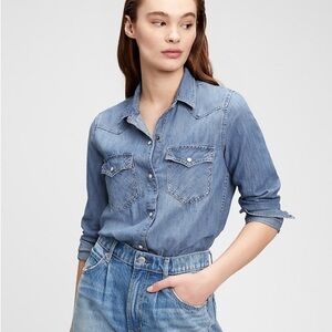 Gap Western Denim Button Down Shirt